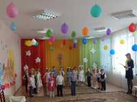 Песенка для мамочки в исполнении средней группы