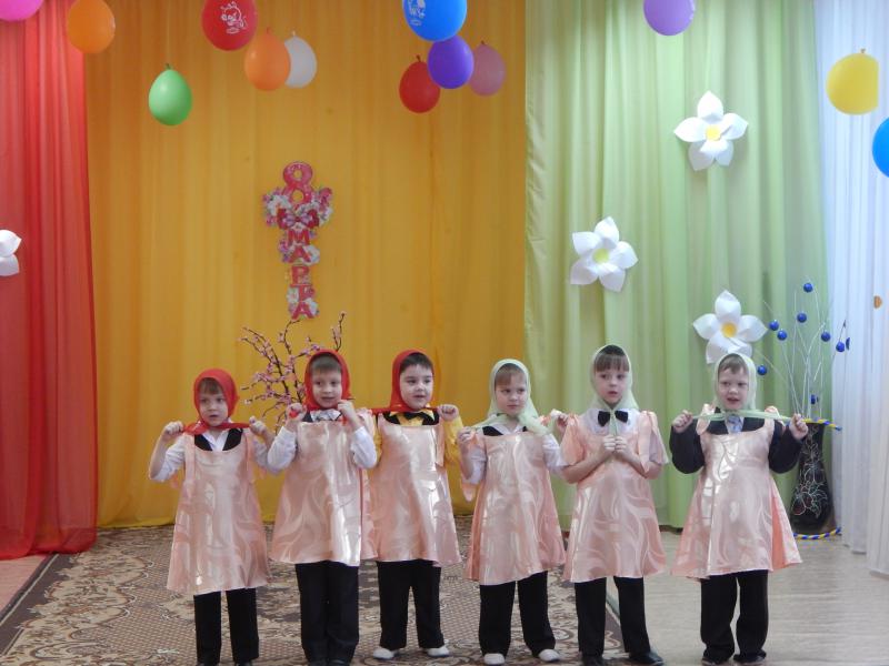 Весёлые частушки от наших "хохотушек"