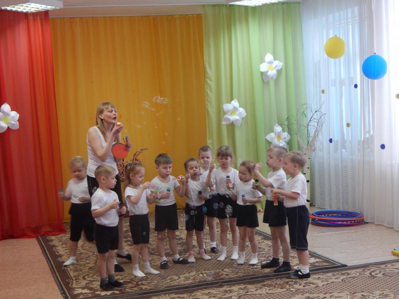 Показ мини-развлечений в рамках городского методического объединения "Школа молодого педагога" (Фестиваль открытых занятий)